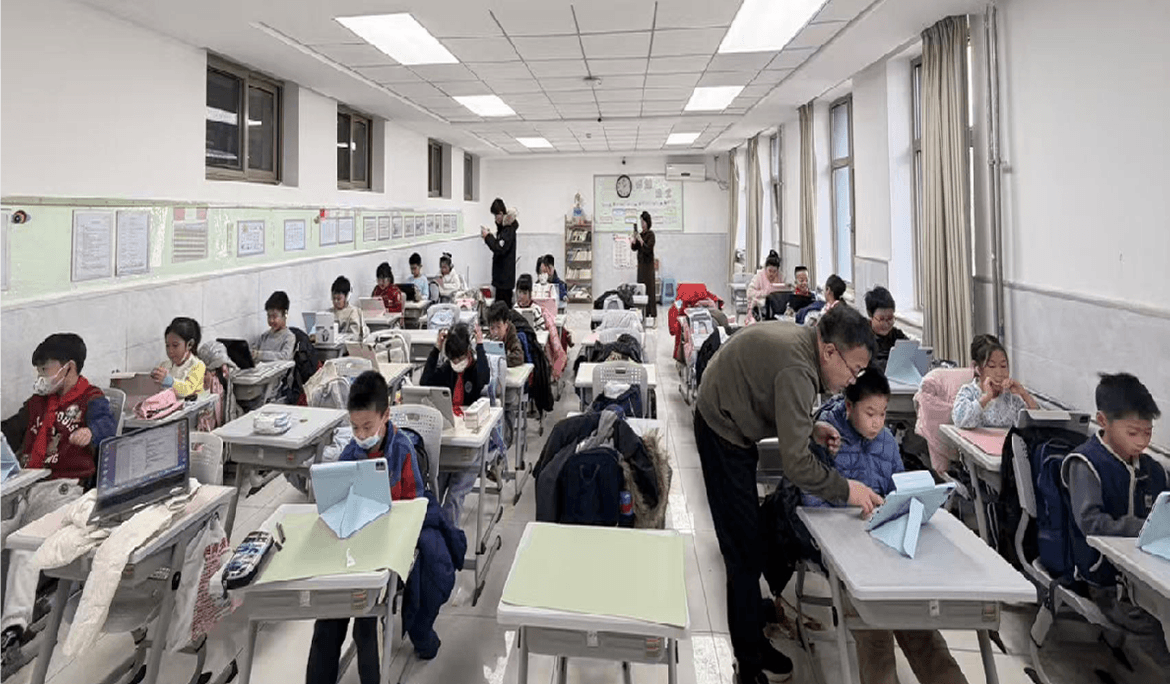 爱学自然拼读走进中关村第二小学万泉河分校